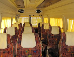 12 seater tempo traveller in delhi